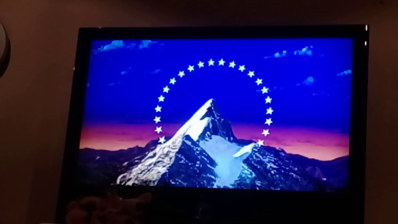 Paramount Pictures / Nickelodeon Movies (2001)
