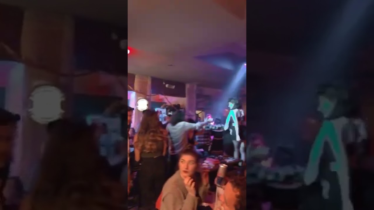 pavyon kızlı ortam club instagramlik #snap #story #arabasnapleri #keşfetteyiz