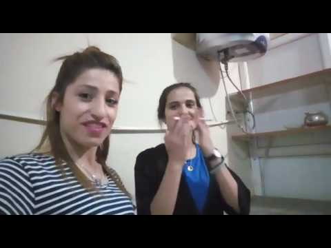 Öpücük manyağı yaptım kızı