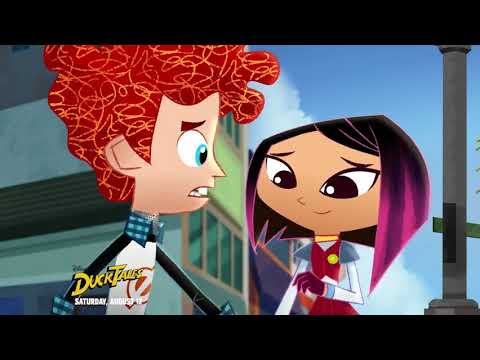 Penn and Sashi Kiss