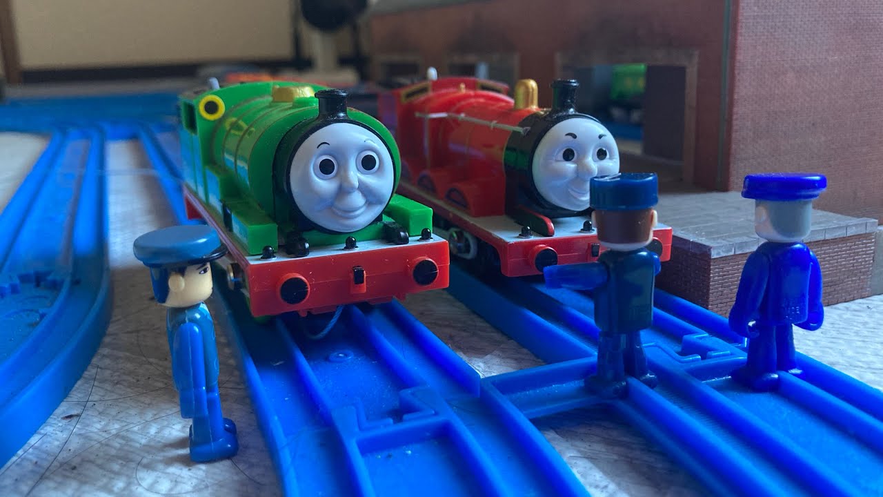 Percy, James and the Fruitful Day tomy thomas & friends