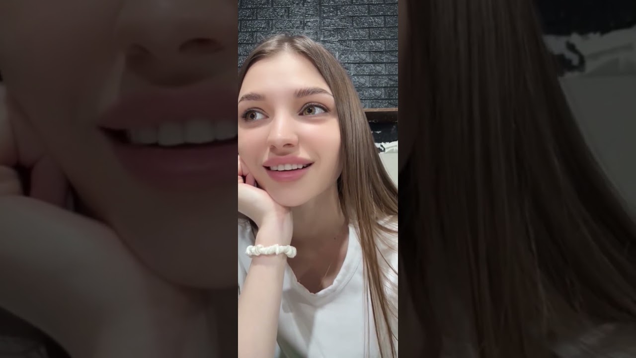 Periscope  SEXY girl💚 #periscope #live #cute #broadcast #periscopelive#viralvideo #vlog#trend