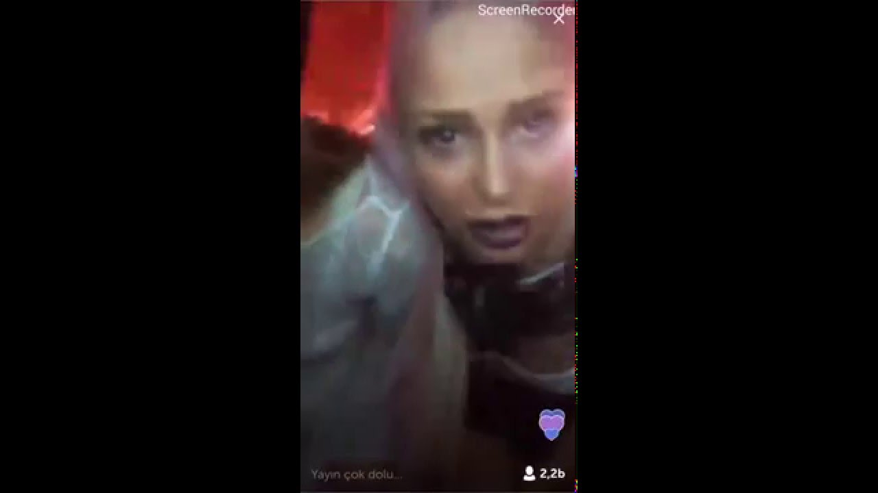 periscope gögüs show