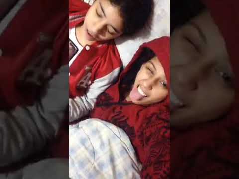 Periscope zamanlarından - Lesbians in bed