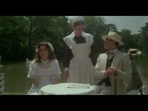 Piccole labbra (1978) Scene in the park | Kids in Movies