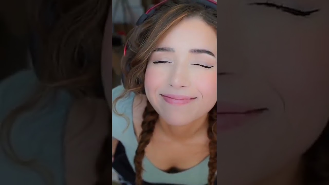pokimane sexy face