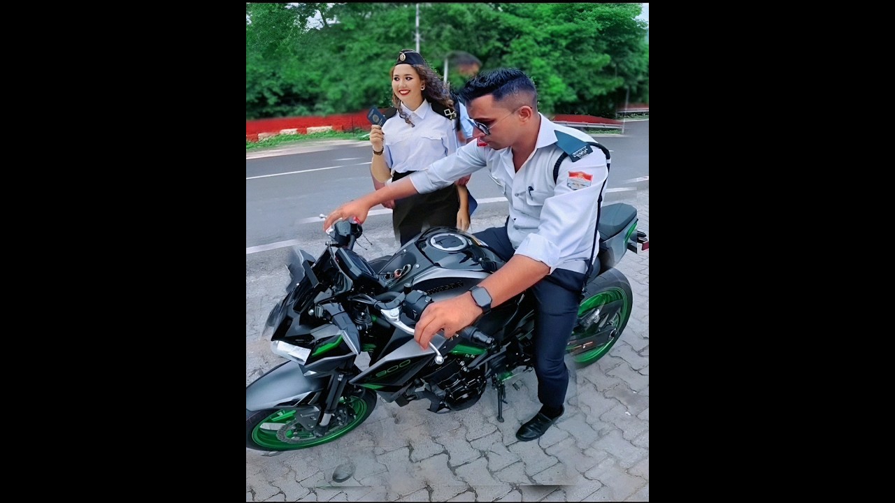 Police Crazy Ride Superbike z900😂| Police Ne Pakd li Without Any Reason | Jaldi Waha Se Hato
