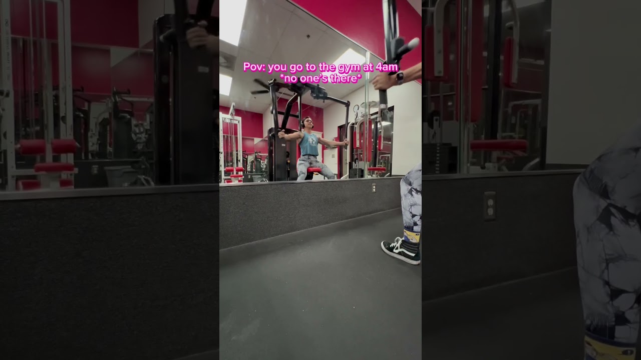 POV: you’re the only one in the gym at 4am #fitmom #gym #bodybuilding #musclegym #workout #gymlife