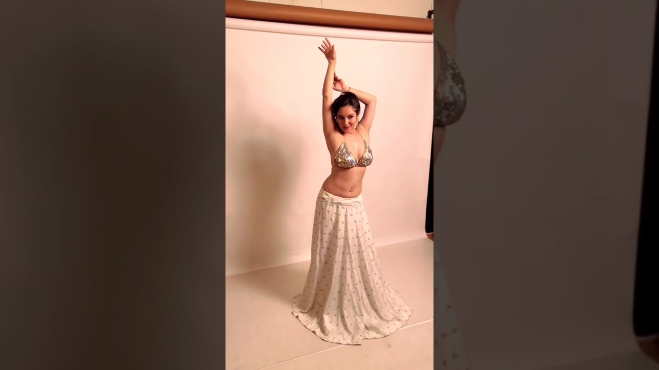 Puja Banerjee hot🔥❤️ bikini shoot bts | beach fun | Must watch 🥵| Bong beauty | Hot & Bold Video