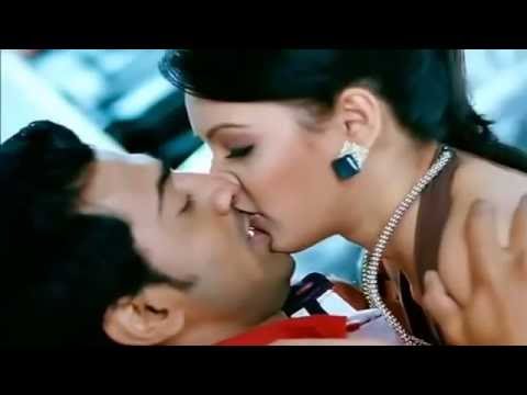 Puja Banerjee Hot Kissing Scene- Indian Television Actress