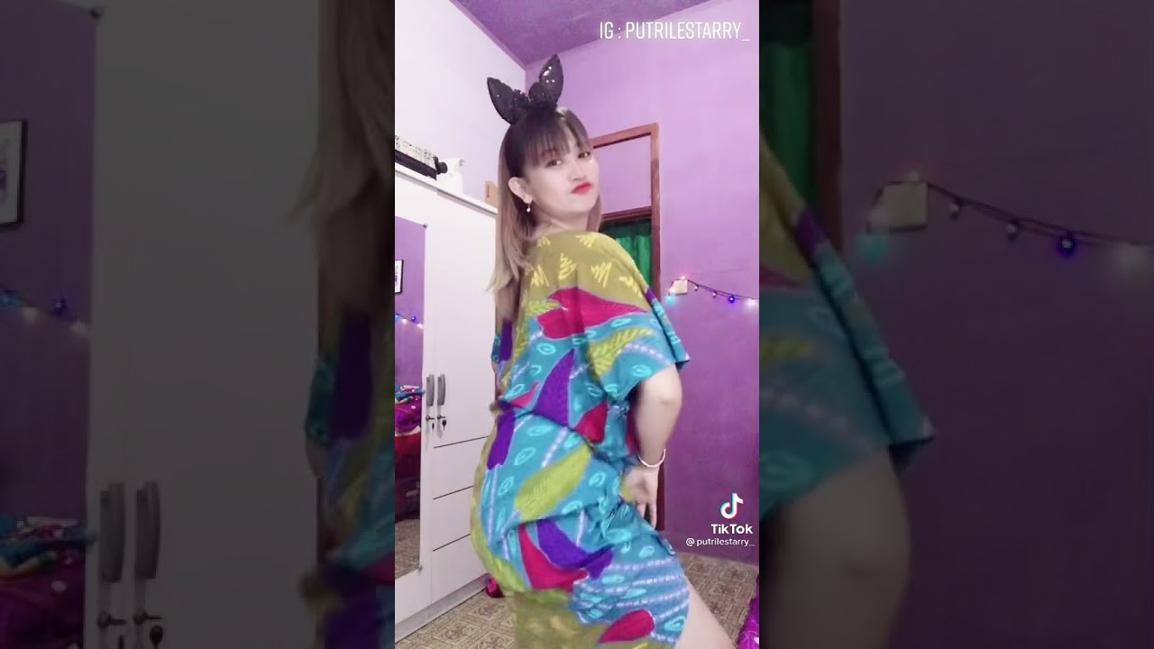 putrilestarry_(1)