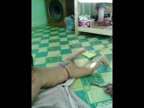 Qia telanjang