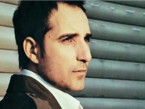 Rafet El Roman & Aşkın Nur Yengi - Peşindeyim