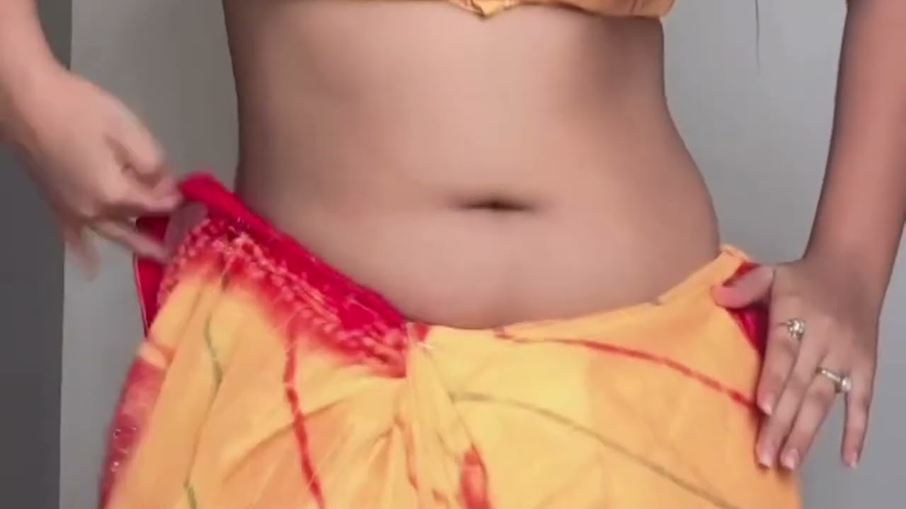 Rakhi Pandey navel