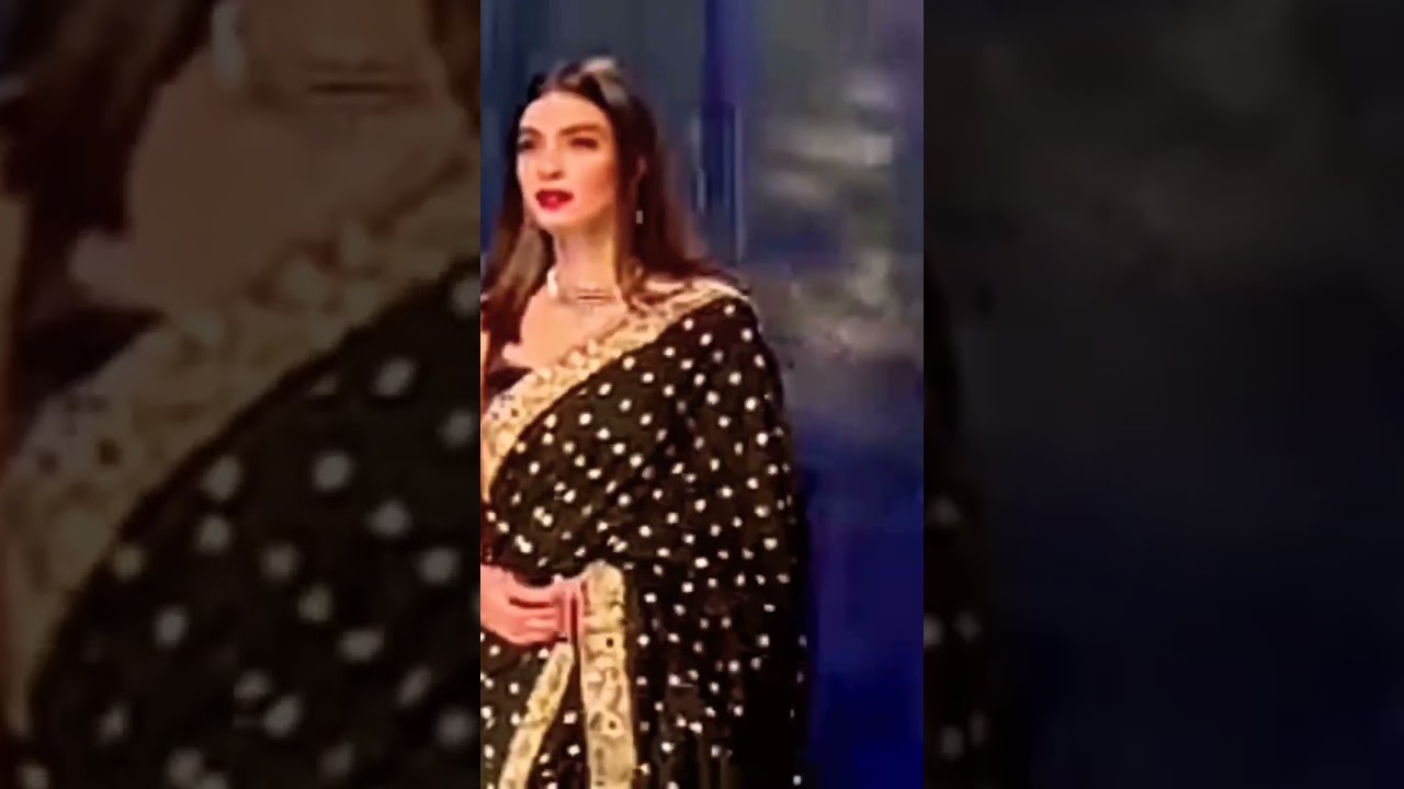 ramp walk in saree most beautiful women