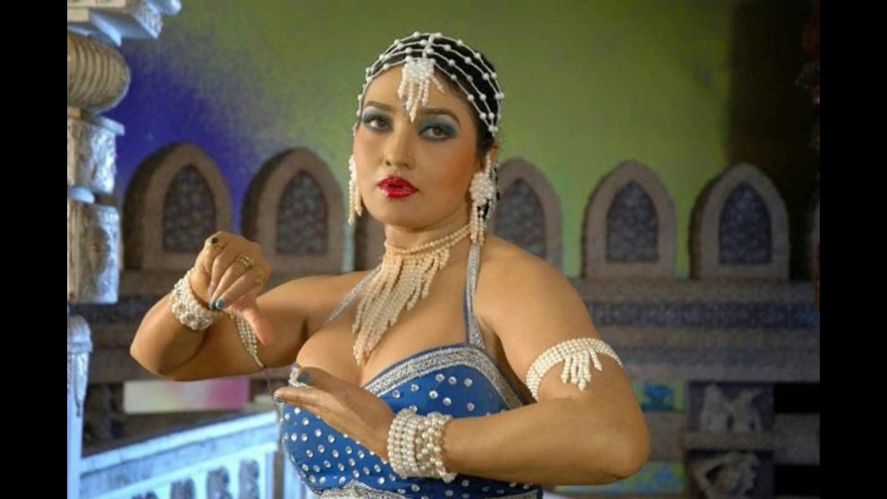 Ramya sri navel and cleavage show||ramya sri hot b grade movie||all time hot