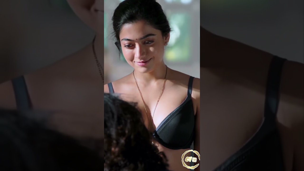 Rashmika in Bra #rashmikamandanna #bra #bikini #hot #actress #bollywood