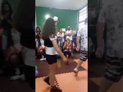 Rayssa Teixeira desfile