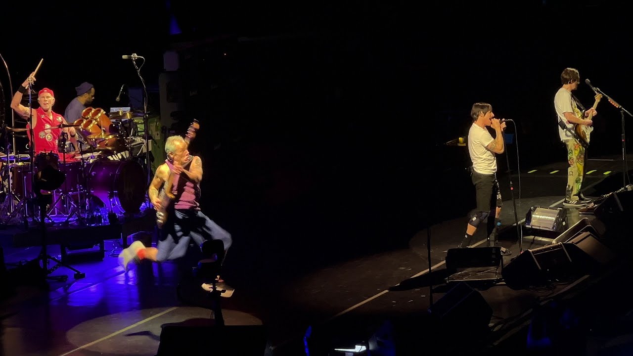 Red Hot Chili Peppers · 2024-03-02 · Kia Forum · Inglewood · full live show