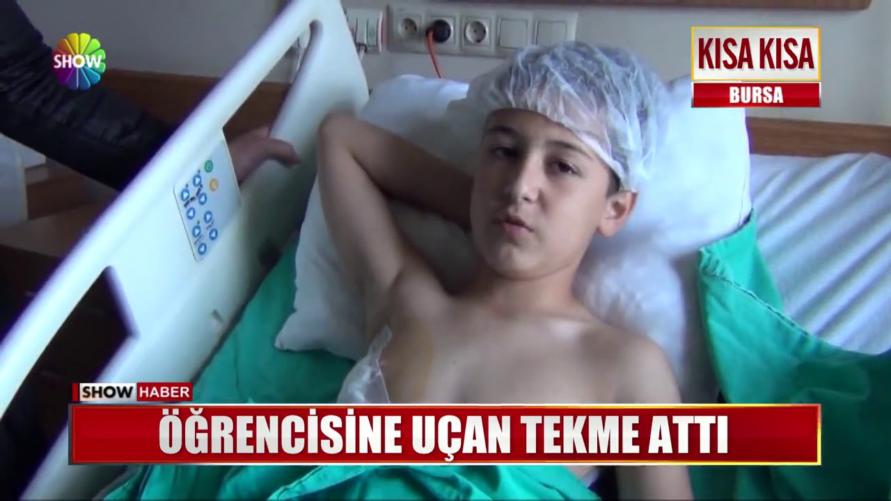 Öğrencisine uçan tekme attı