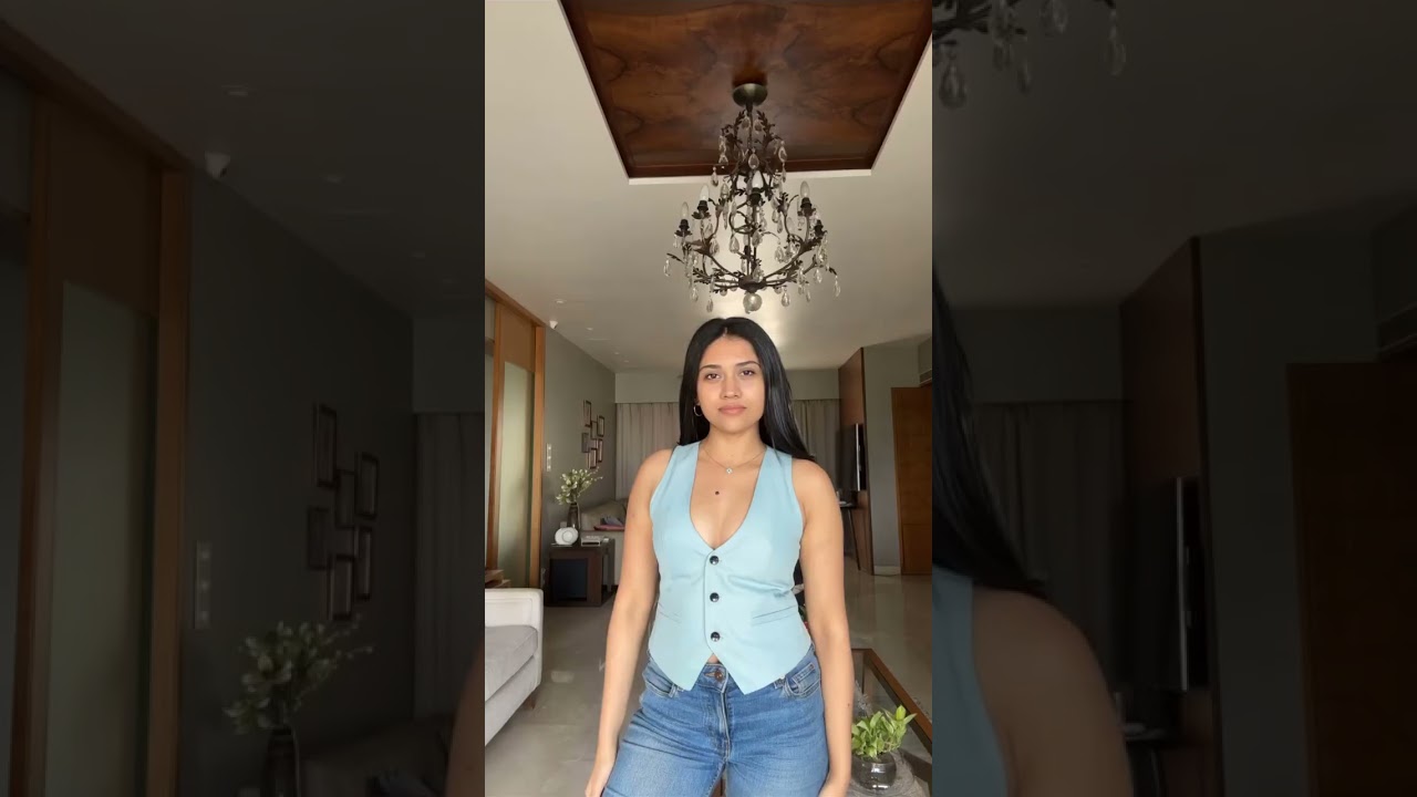 Richa Joshi Hot