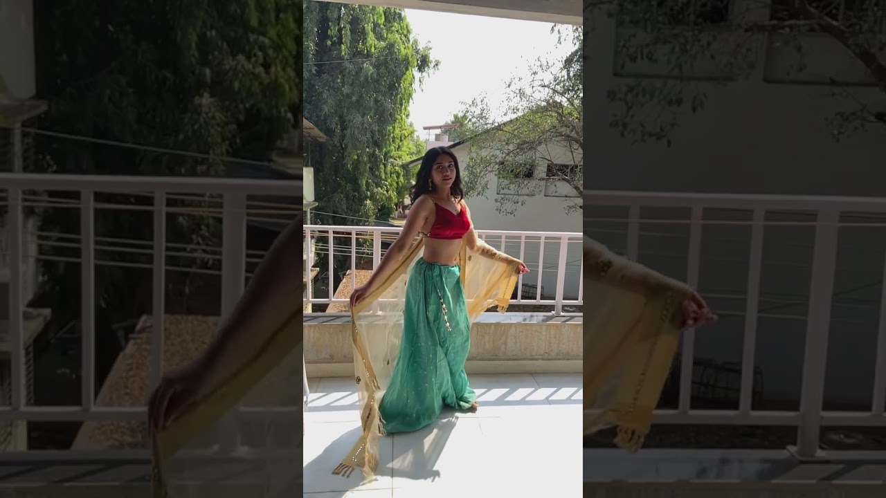 Richa joshi hot navel