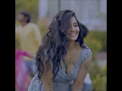 Ritika Singh Hot Cleavage