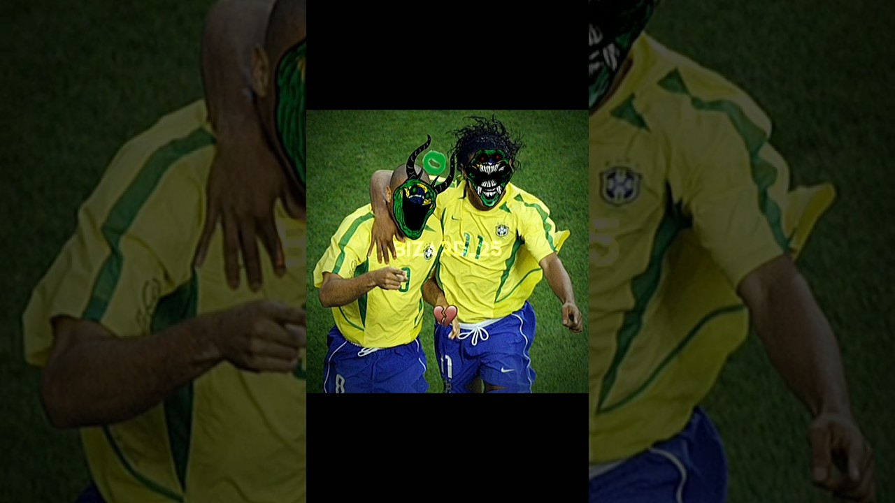 Ronaldo And Ronaldinho☠️🇧🇷#football #edit #trending #memes #viral #fyp #shorts
