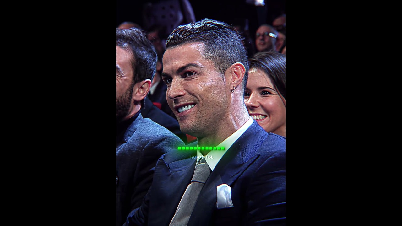 Ronaldo Reacts To Georgina's Funny 😳