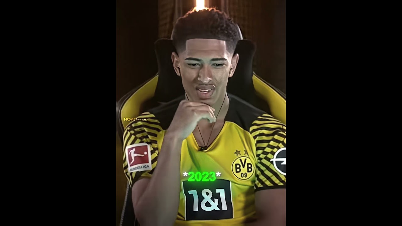 Ronaldo Turns Bellingham Into His Fan..