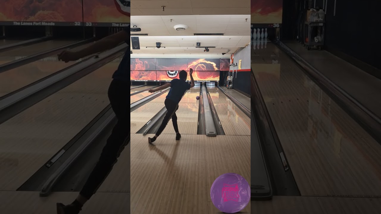 Roto Grip Optimum Idol  👀👀   #twohandedbowling #stormnation