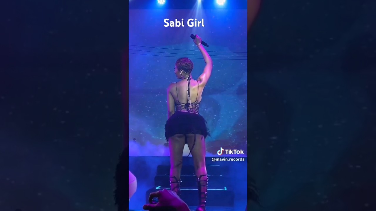Sabi Girl #viralvideo #ayrastar #musician #twerk