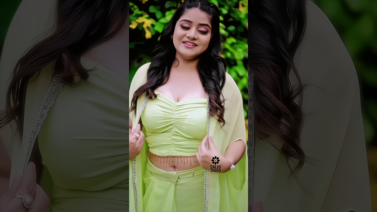 Saniya Babu Hot Navel 🔥