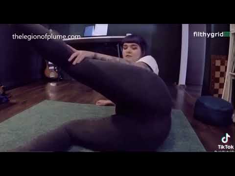 Santana farting in jeans ( Compilation)