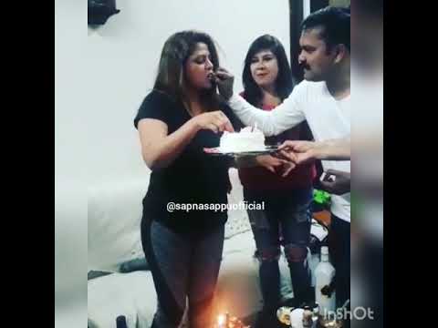 Sapna Sappu celebrate her birthday with friends