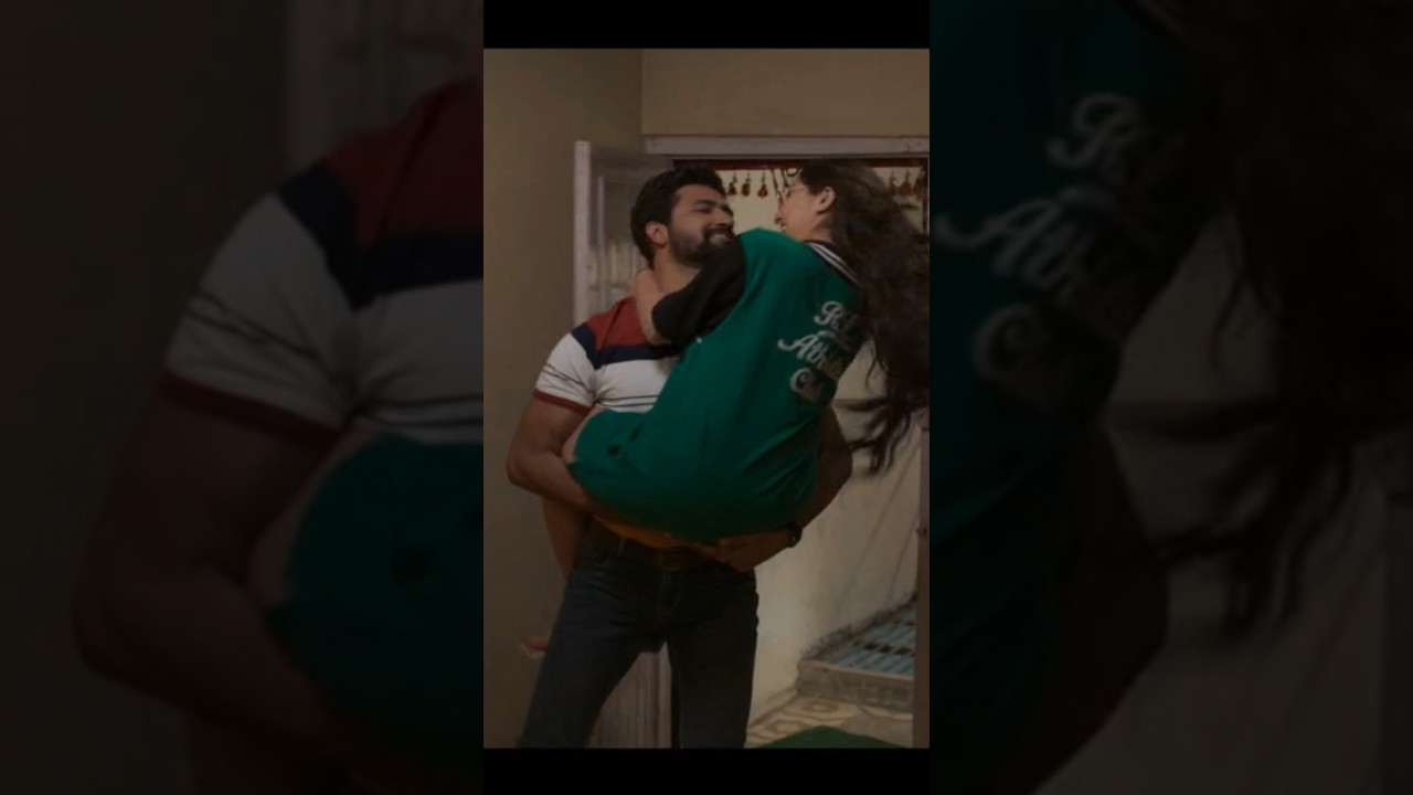 Sara ali khan hot bed scene #saraalikhan #actress #bollywood #shorts