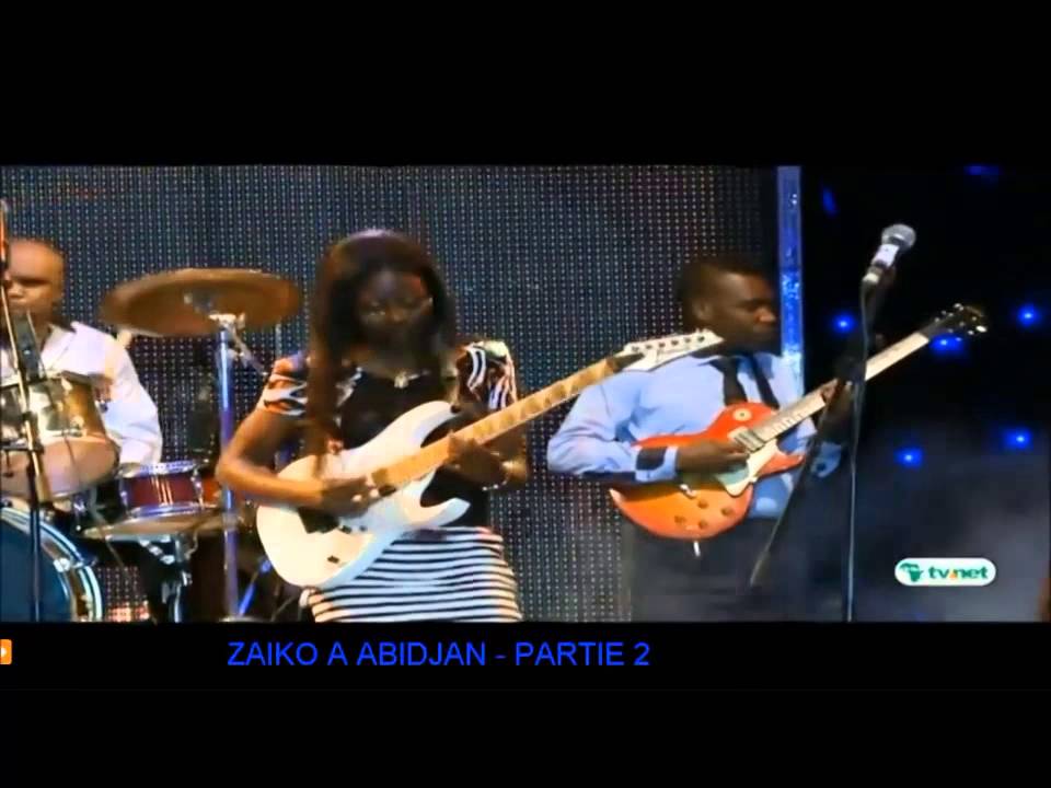 SARAH SOLO (La femme congolaise) abeti solo -  Zaiko Langa Langa live (Abidjan)