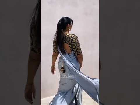 saree aunty looking very hot ll#aunty_lover ll