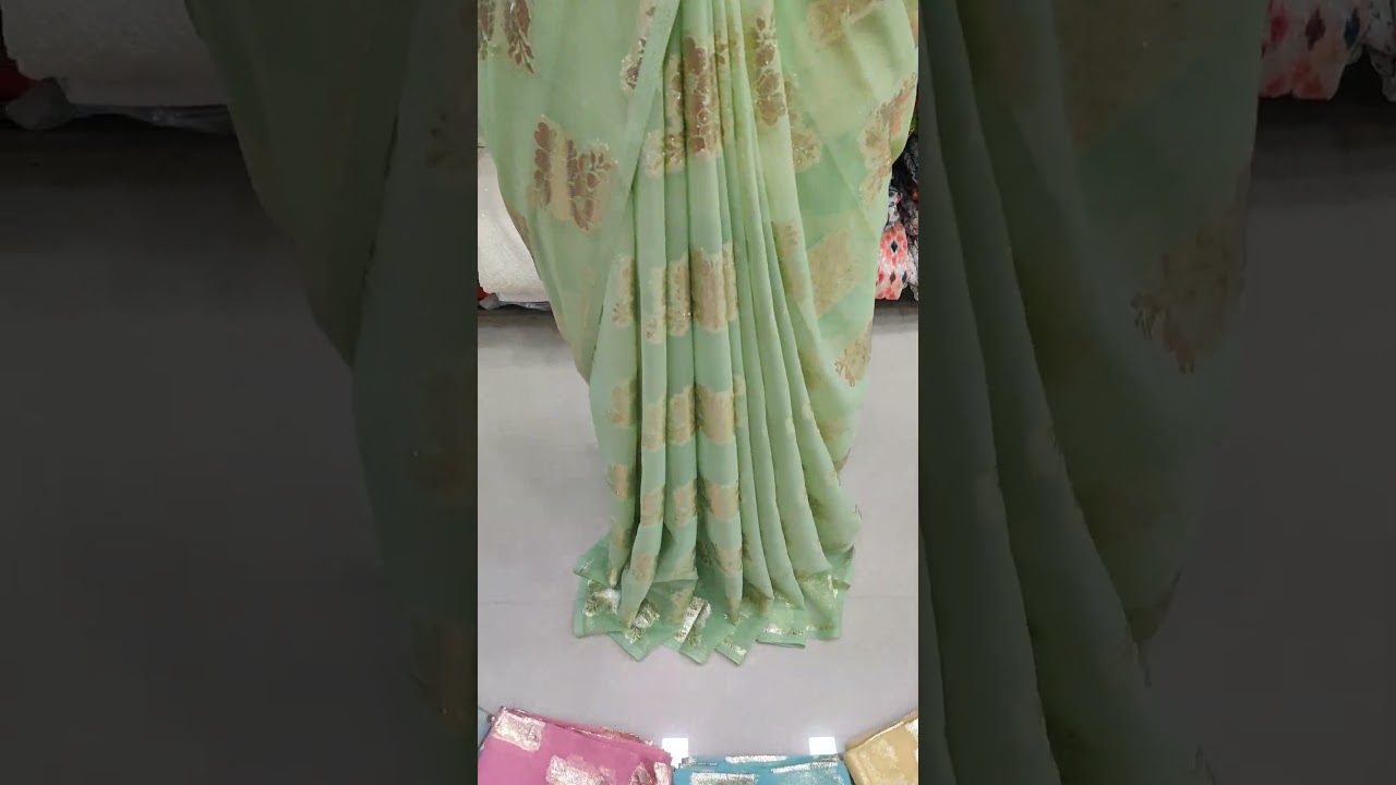 saree #boutiquefabricwholesale #americateluguvlogs #mangalasnanam #400k #guntur #naari #idli #4k