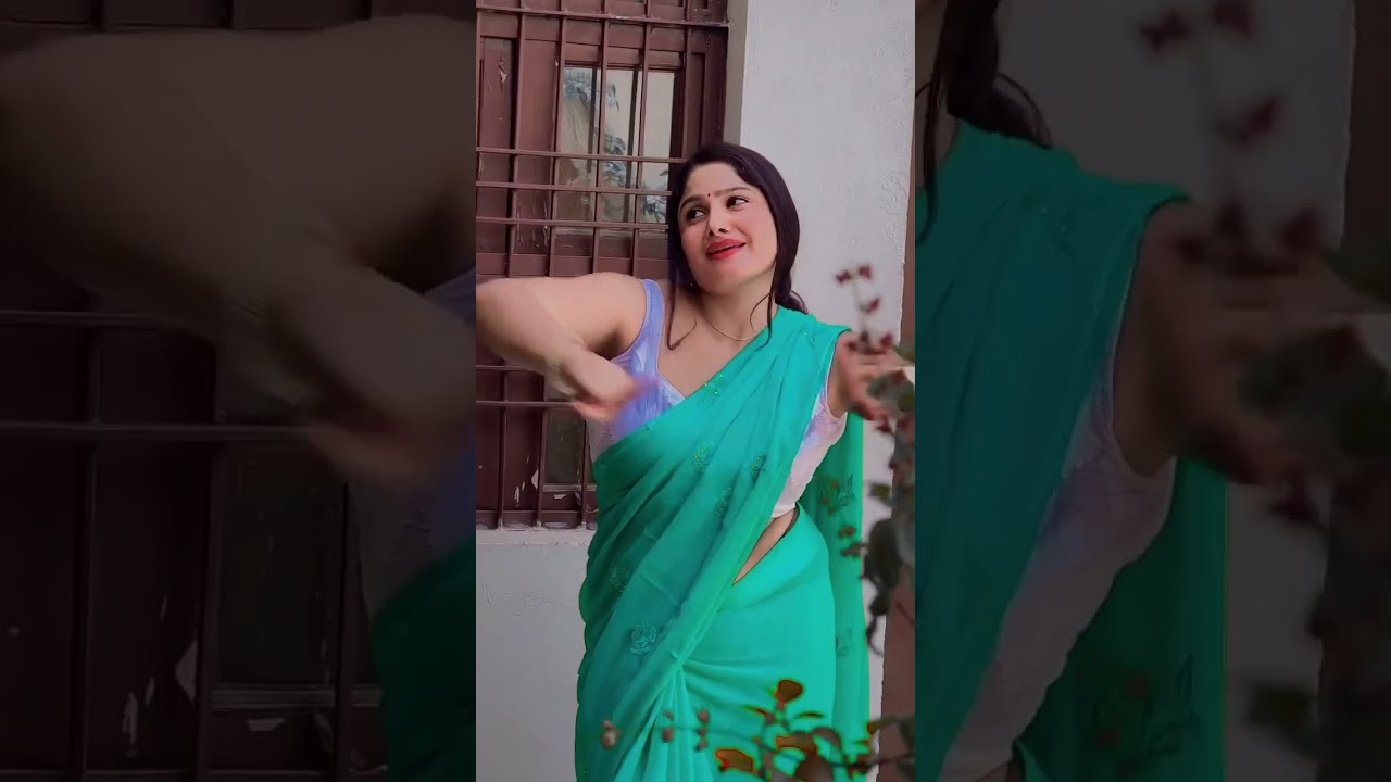 Saree with Sleeveless Blouse, ARmpit Queen , mast bogol boudir #sleevelessblouse #indianwomen