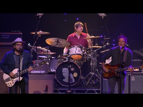 Saturday Sessions: Wilco performs 