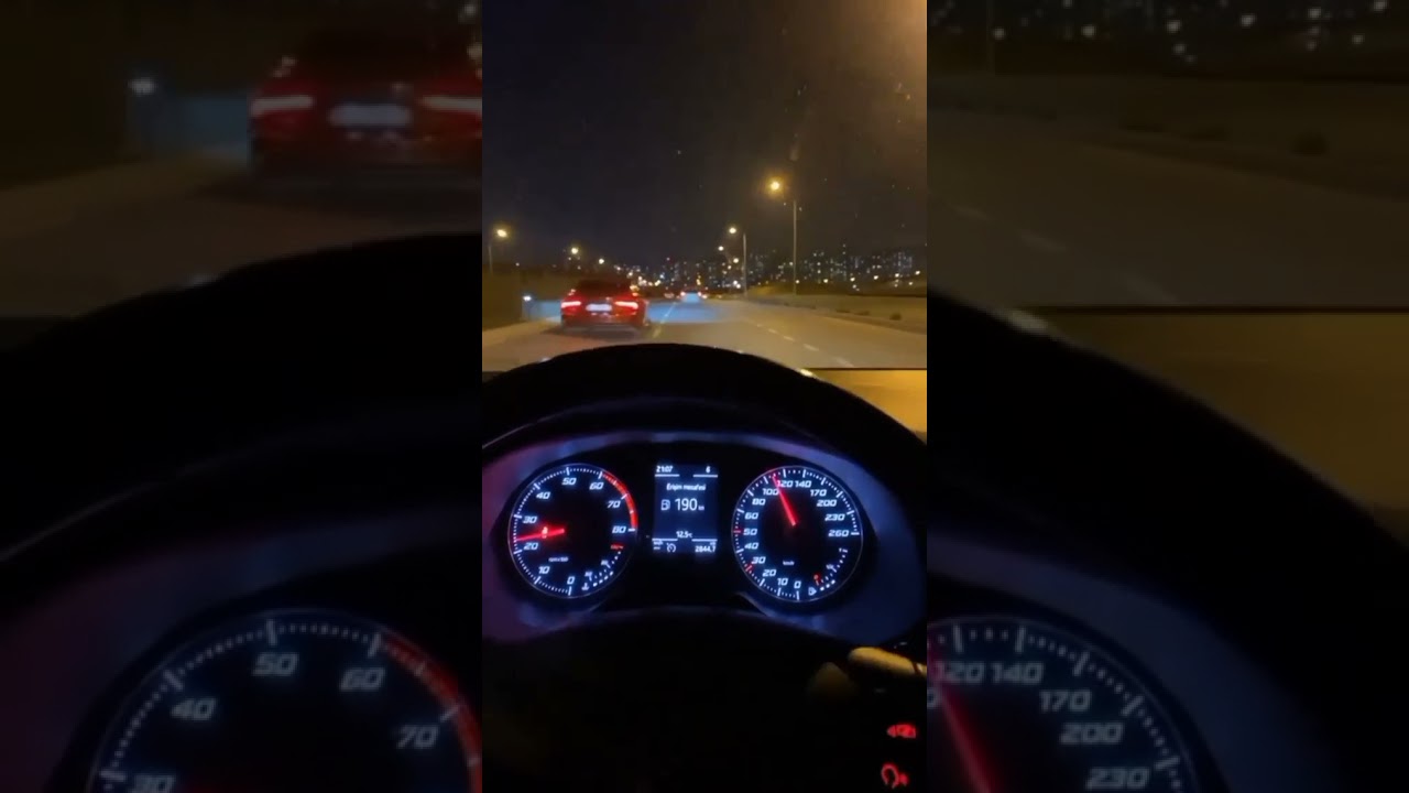 Seat / Gece / Snap