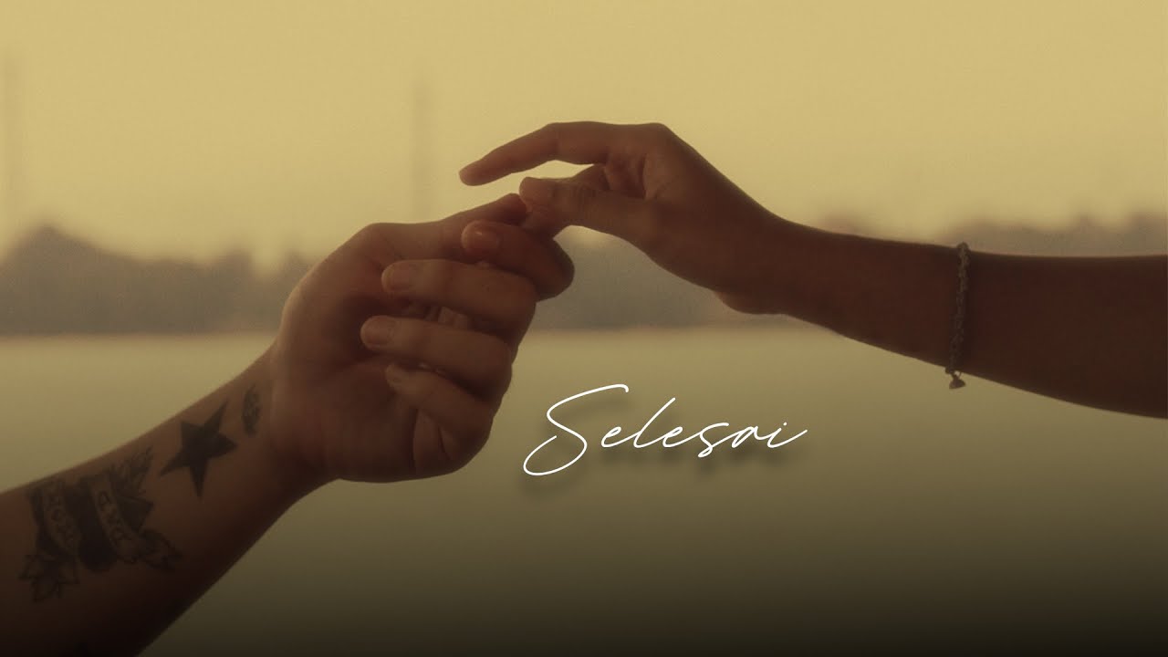 Selesai - Amanda Adine (Official Music Video)