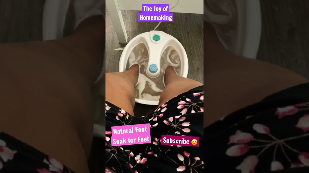 Self Care! Apple Cider Vinegar and Epsom Salt Foot Soak! #pedicure #feet #footsoak #selfcare