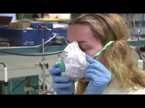 Self-cleaning mask kills virus, say scientists