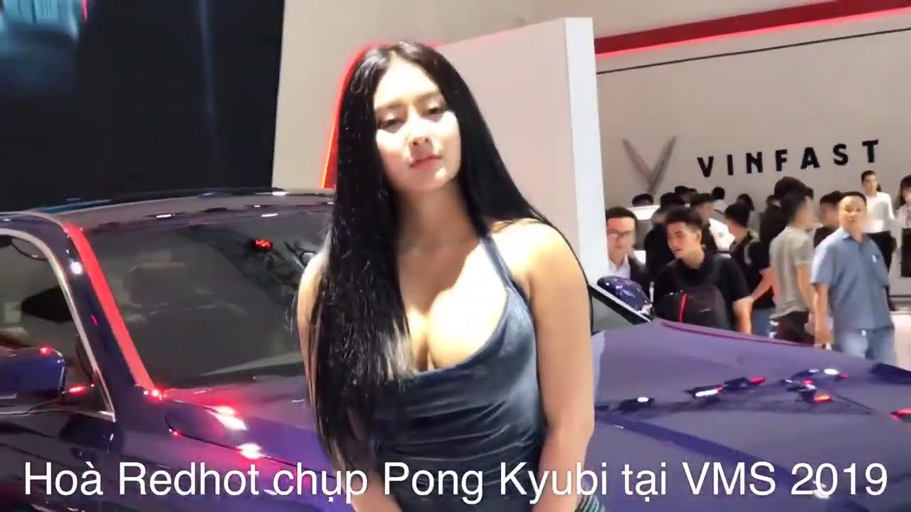 Sexy Girl at Car Show