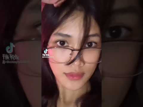 Sexy Tongue Pinay (8)