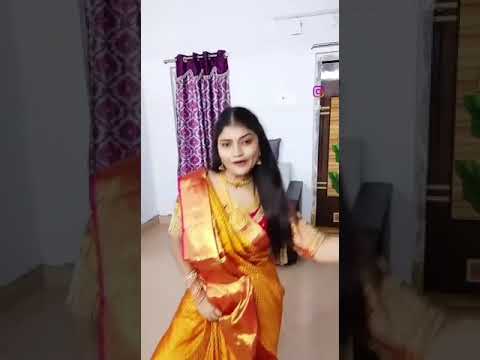 shashi aunty in saree so hot so beautiful