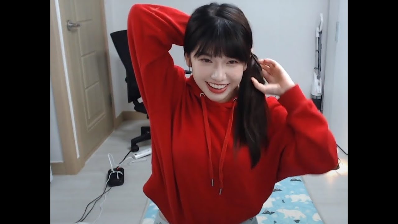 She farded *IN KOREAN*