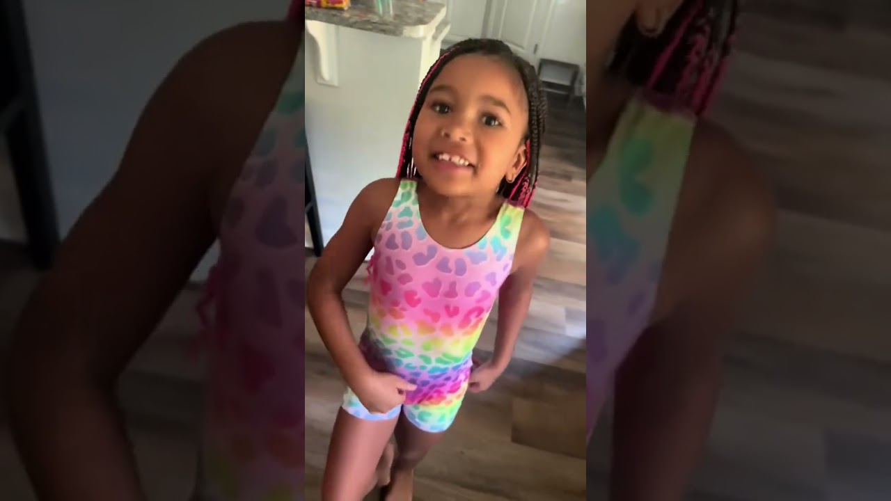 She said “boyfriend” with too much confidence! 🤦🏼‍♀️ #scarlettgray #funny #shorts